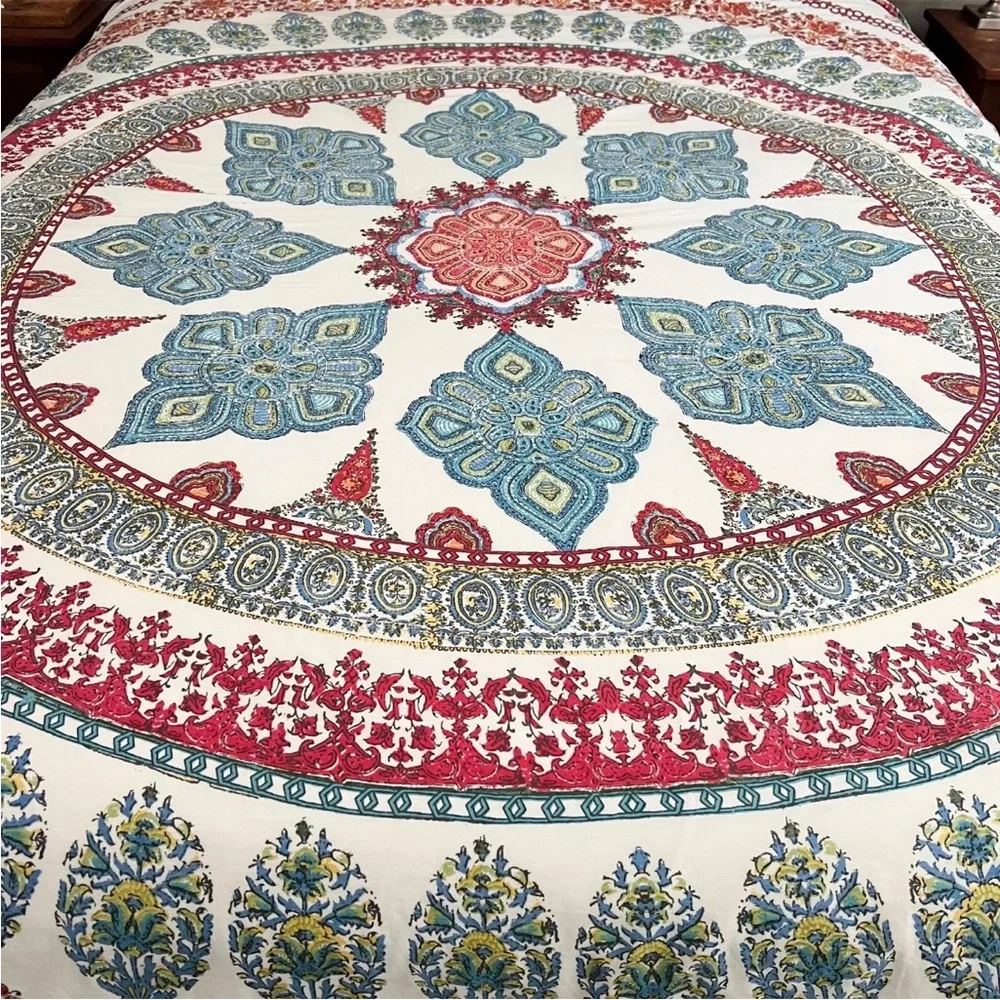 Pottery Barn Aurora Medallion Queen Duvet Cover Floral Paisley Red Blue White PB